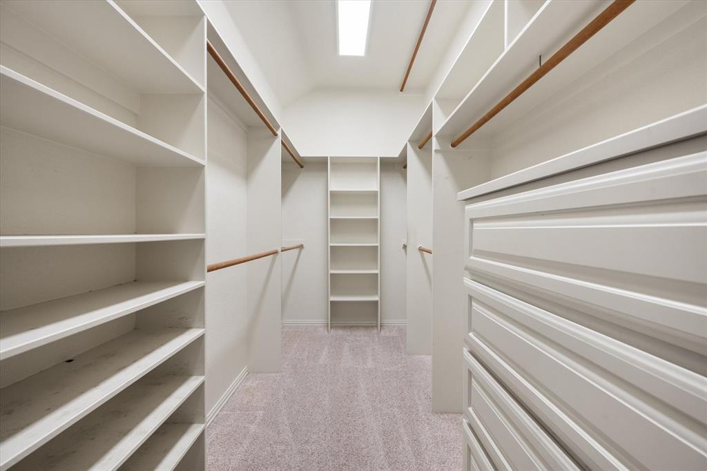 128 Rim Rock Road Aledo, TX 76008 - Photo 24 of 40 Large walk-in closet.