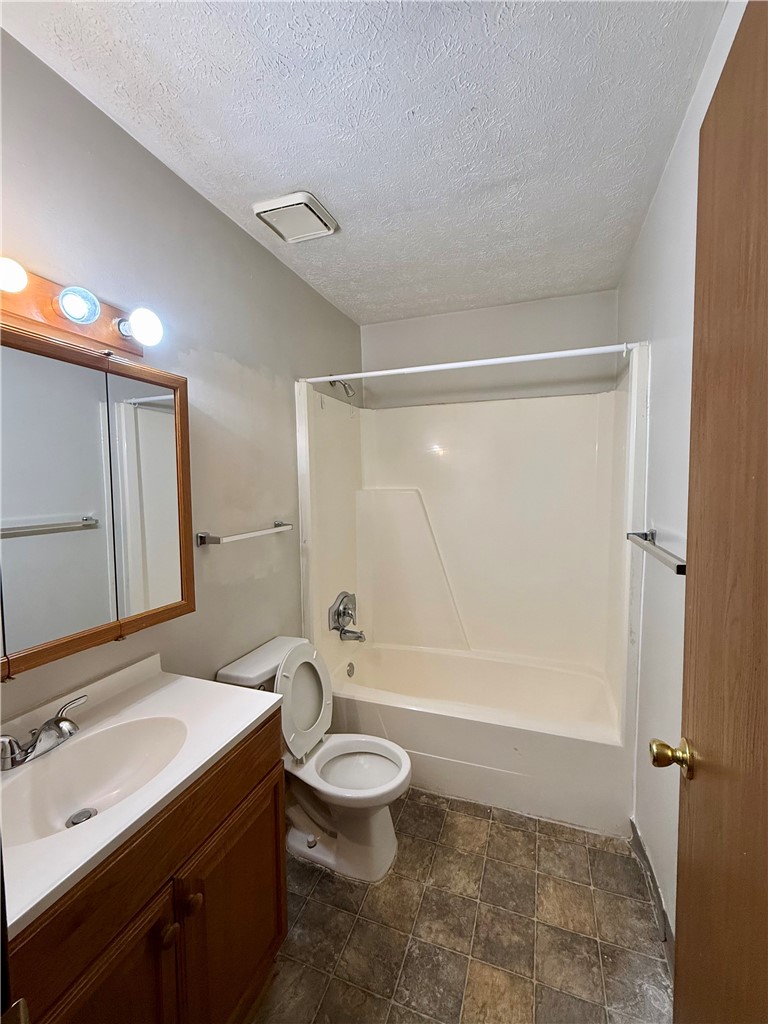 5253 Lamme Road Dayton, OH 45439 - Photo 42 of 87 Gallery Image 42