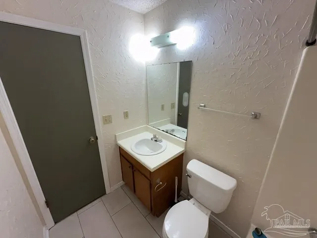 $550,000 | 2881 East Johnson Avenue, Pensacola, FL 32514