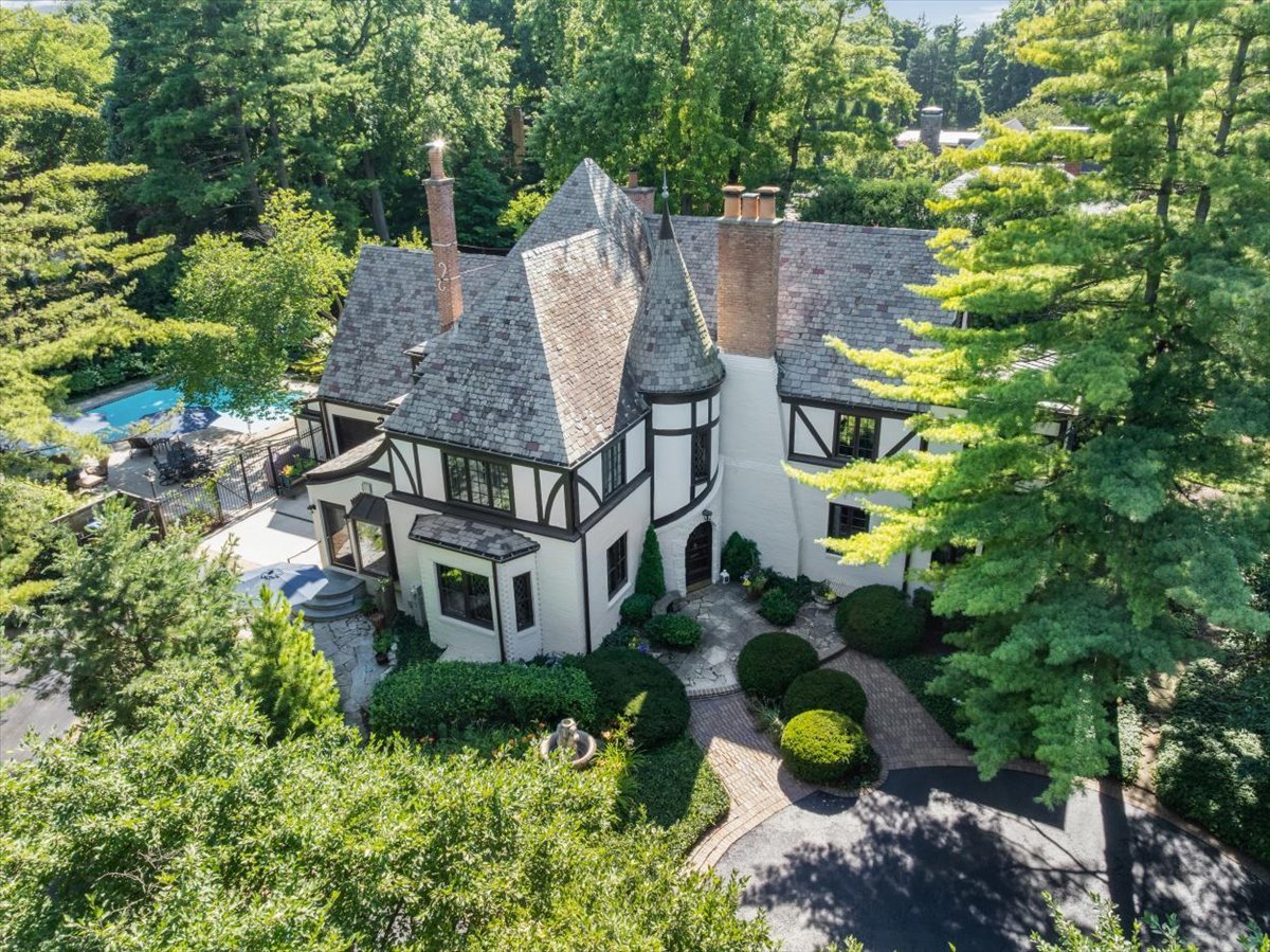 1137 Locust Road Wilmette, IL 60091 - Photo 42 of 63 Gallery Image 42