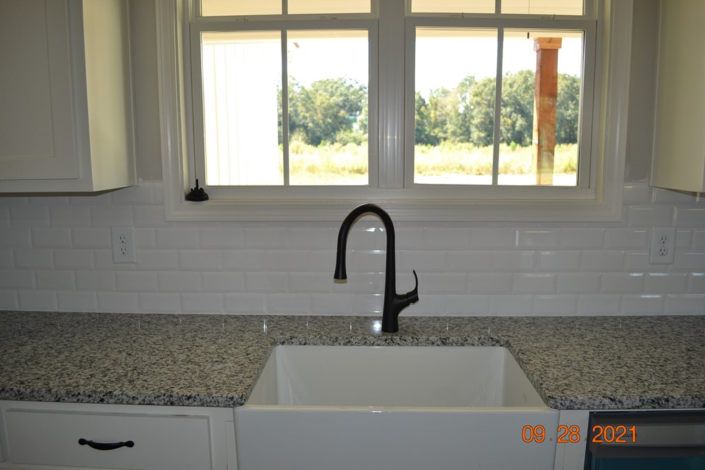 178 McLendon Road Fort Mitchell, AL 36856 - Photo 10 of 34