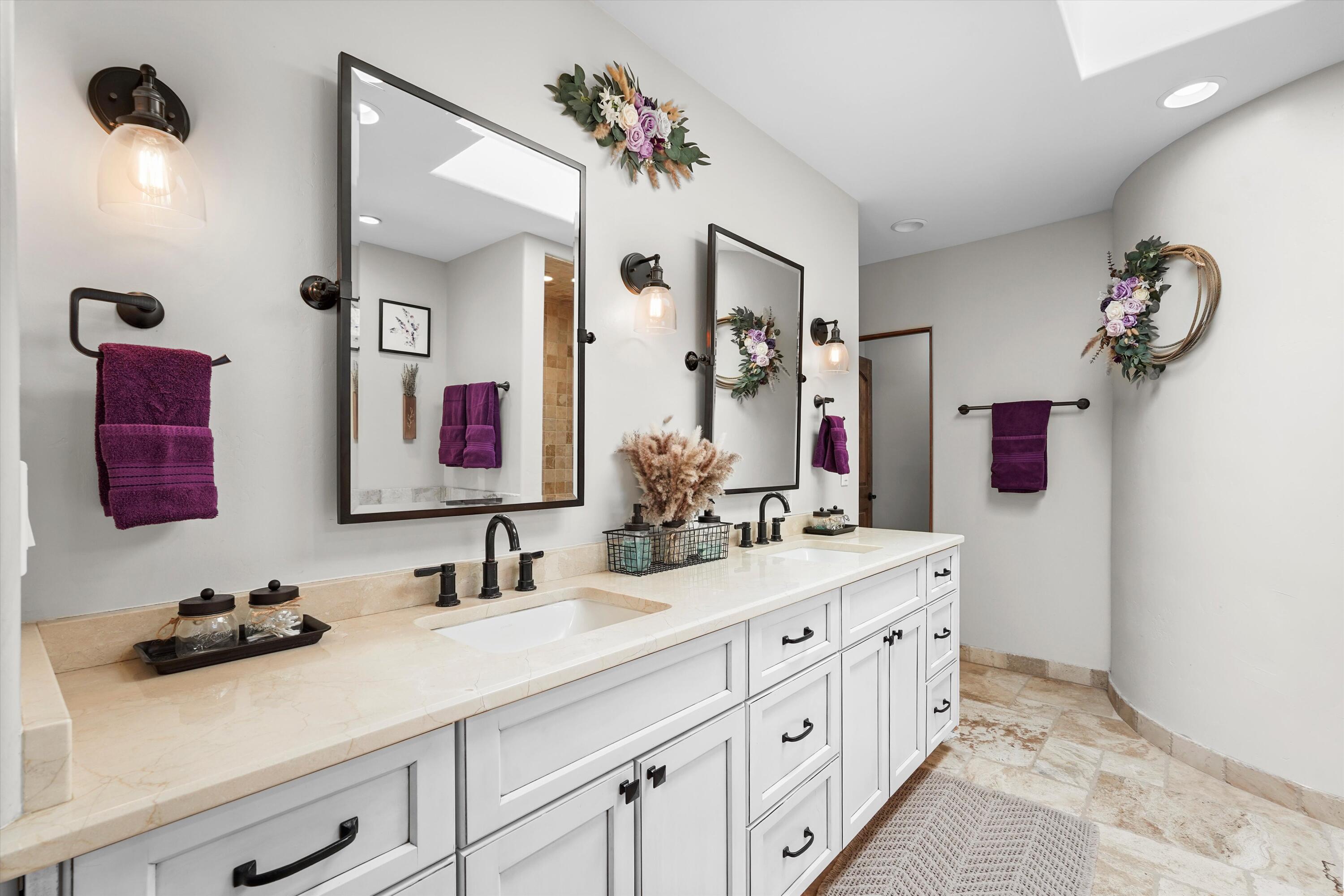 6735 Corrales Road Corrales, NM 87048 - Photo 51 of 130 Gallery Image 51