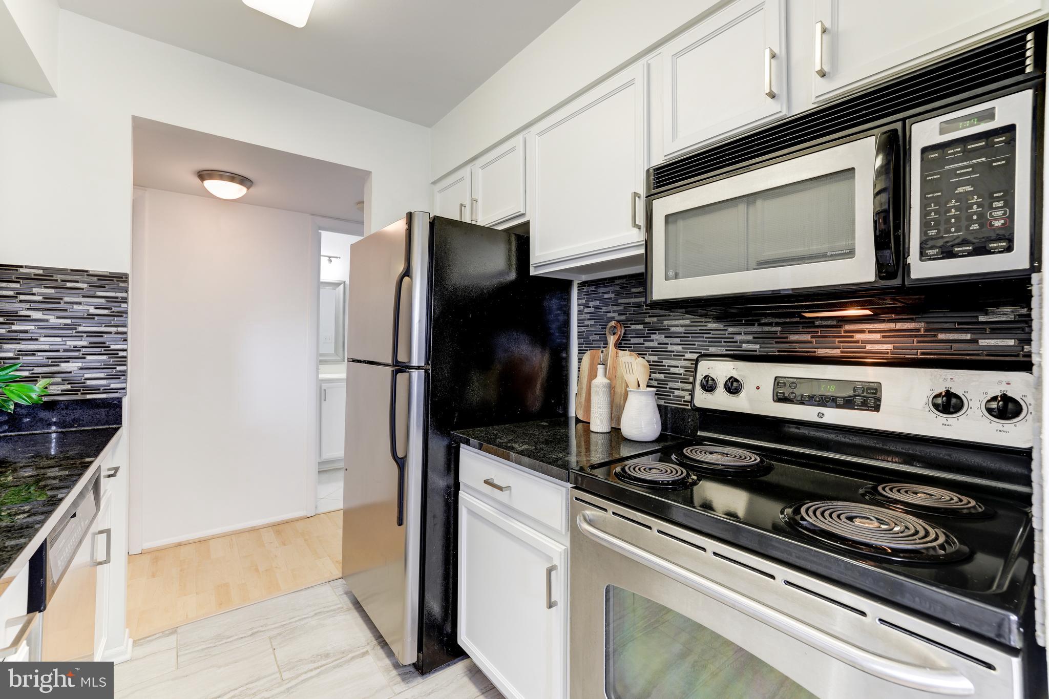 1715 Ascot Way, Unit 1715F Reston, VA 20190 - Photo 24 of 36