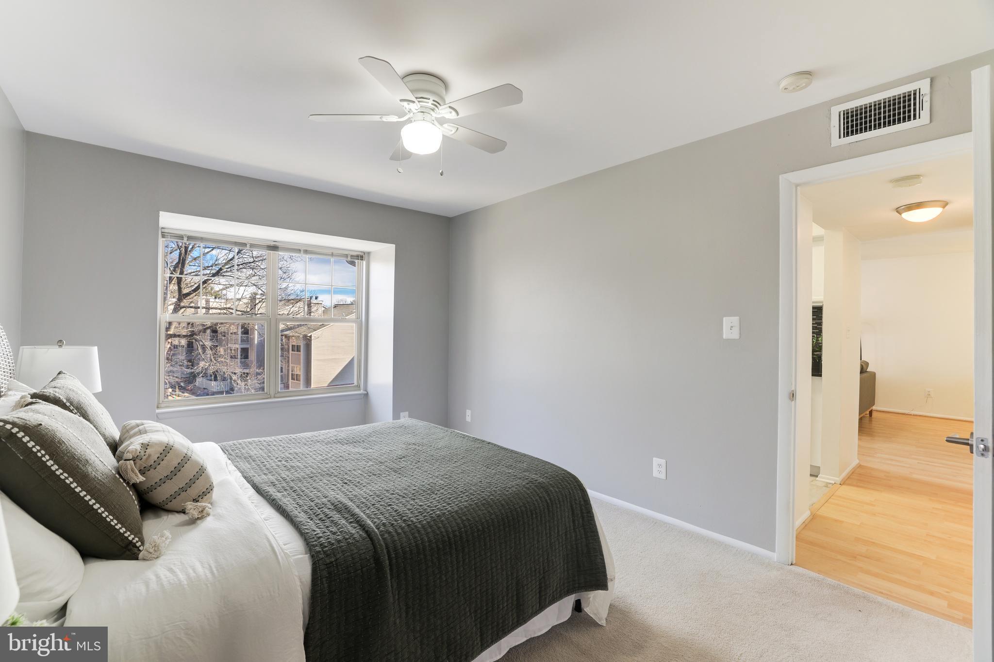 1715 Ascot Way, Unit 1715F Reston, VA 20190 - Photo 33 of 36