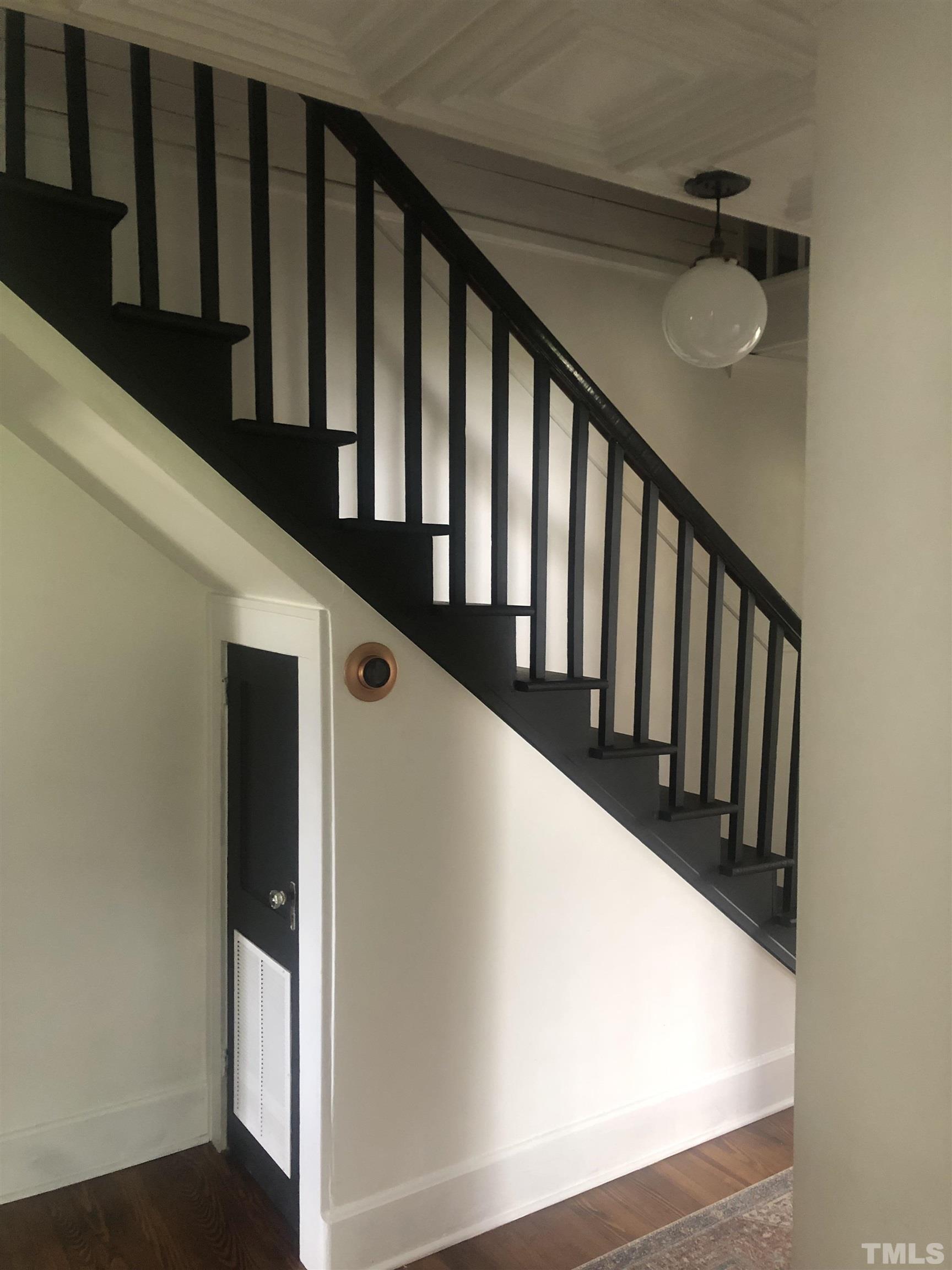 615 Milton Road Durham, NC 27712 - Photo 12 of 36 a view of entryway