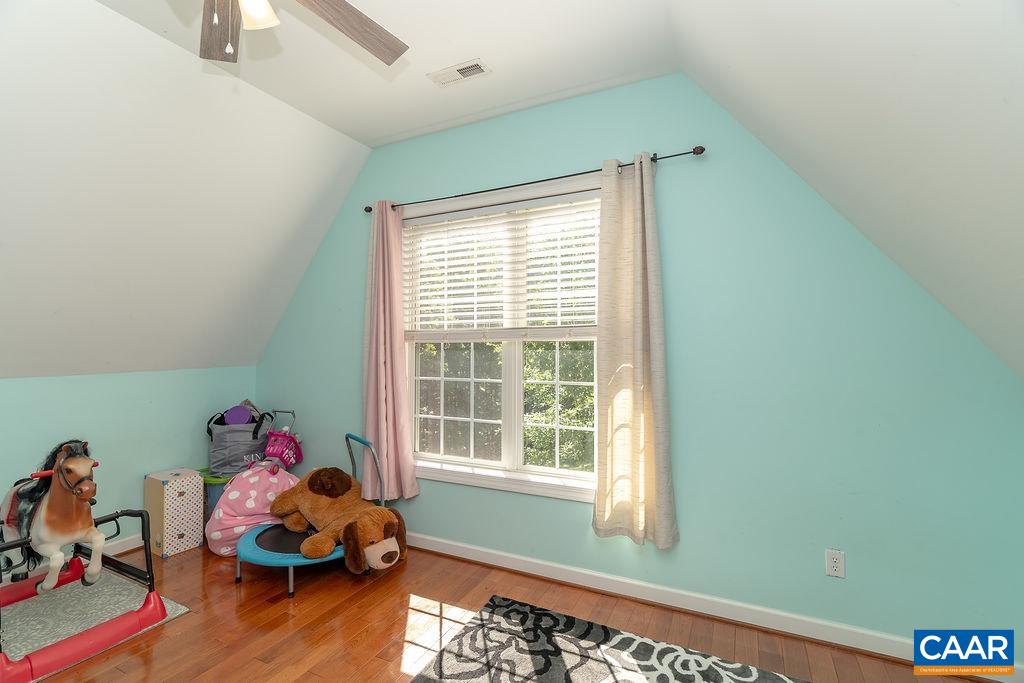 2851 Martin Kings Road Scottsville, VA 24590 - Photo 39 of 67 a living room with furniture and a window