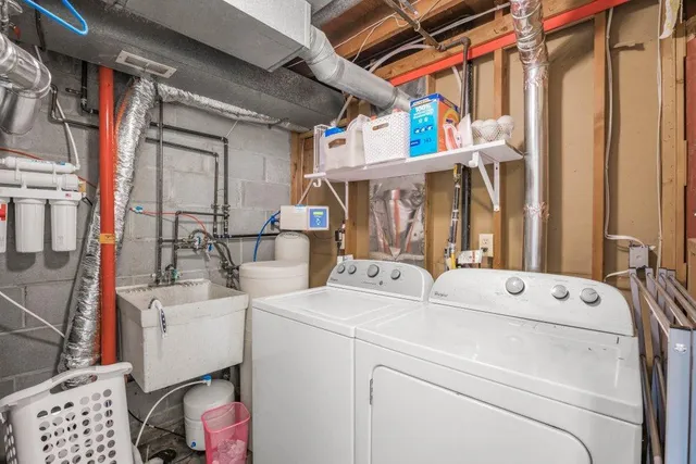 $274,900 | 6942 Ives Lane North, Maple Grove, MN 55369