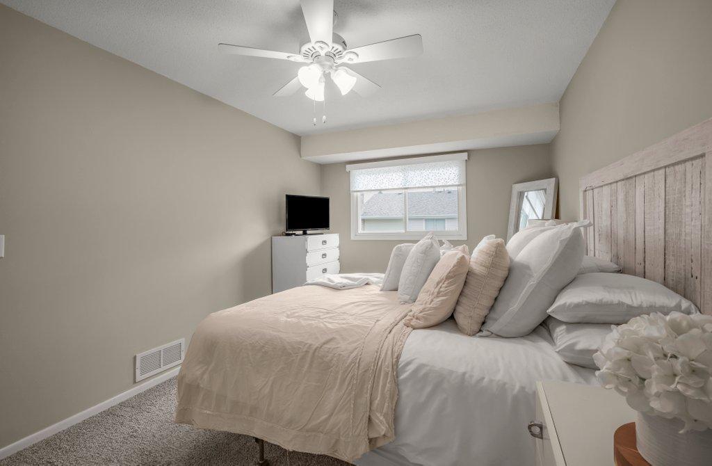 6942 Ives Lane North Maple Grove, MN 55369 - Photo 8 of 21