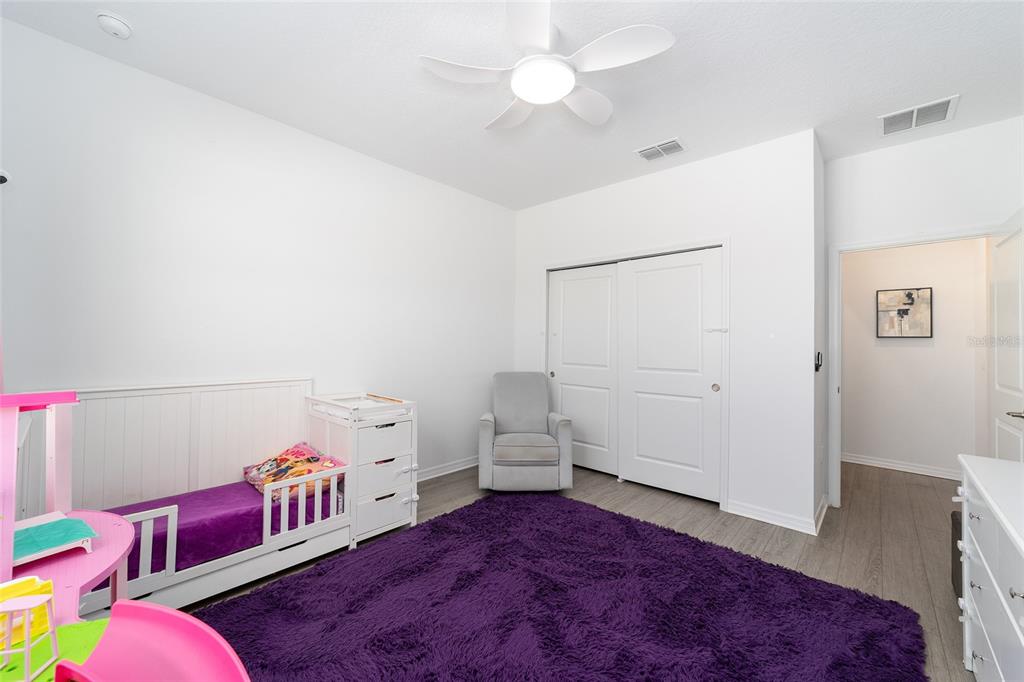 7233 Southwest 64th St Road Ocala, FL 34474 - Photo 31 of 48 a very nice looking room with a bed