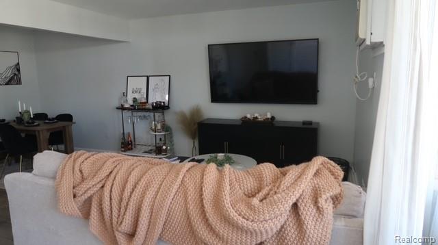 4917 Crooks Road, Unit L5 Royal Oak, MI 48073 - Photo 10 of 24