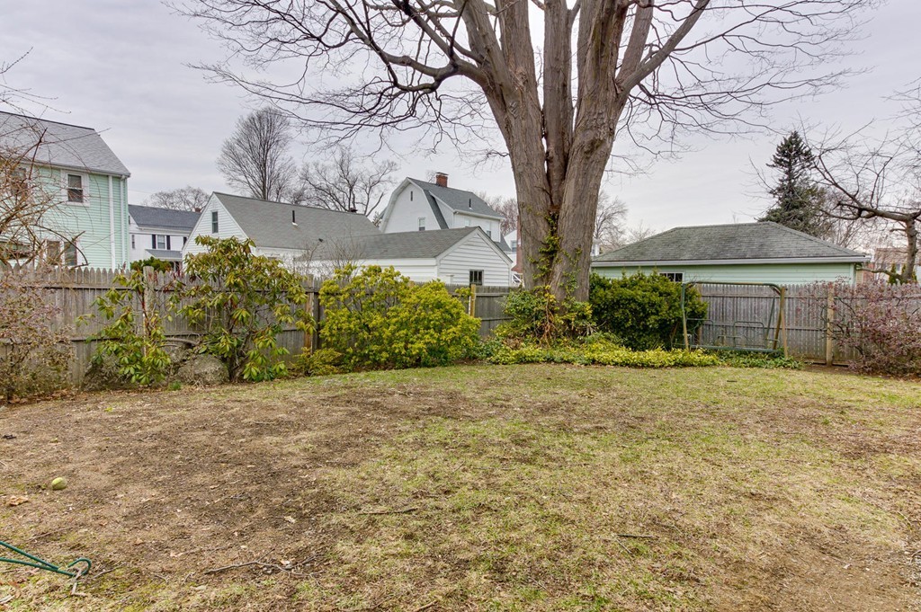 90 Beal Road Waltham, MA 02453 - Photo 2 of 27