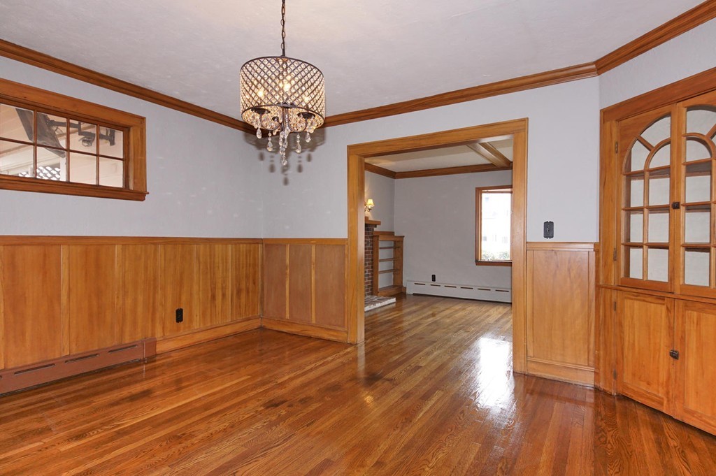 90 Beal Road Waltham, MA 02453 - Photo 6 of 27