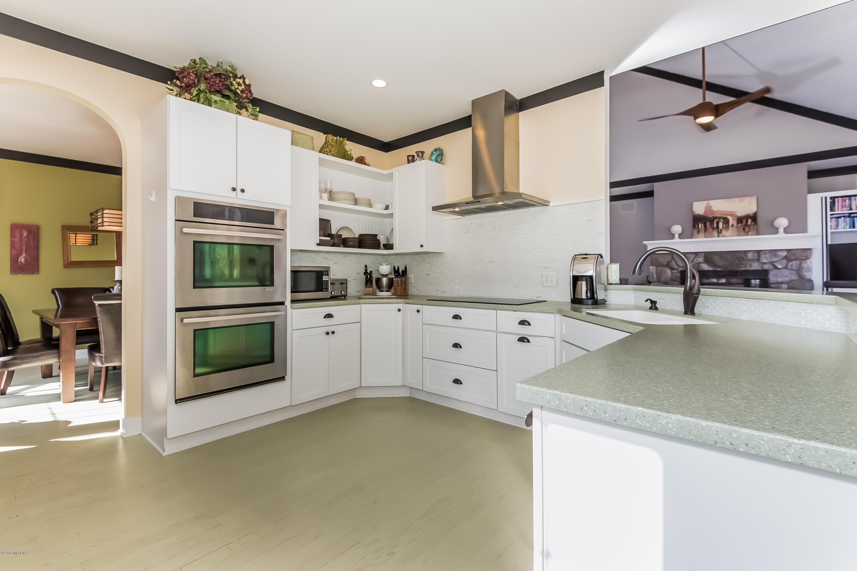 16099 Surrey Way Spring Lake, MI 49456 - Photo 14 of 60 014-Kitchen-2397592-large