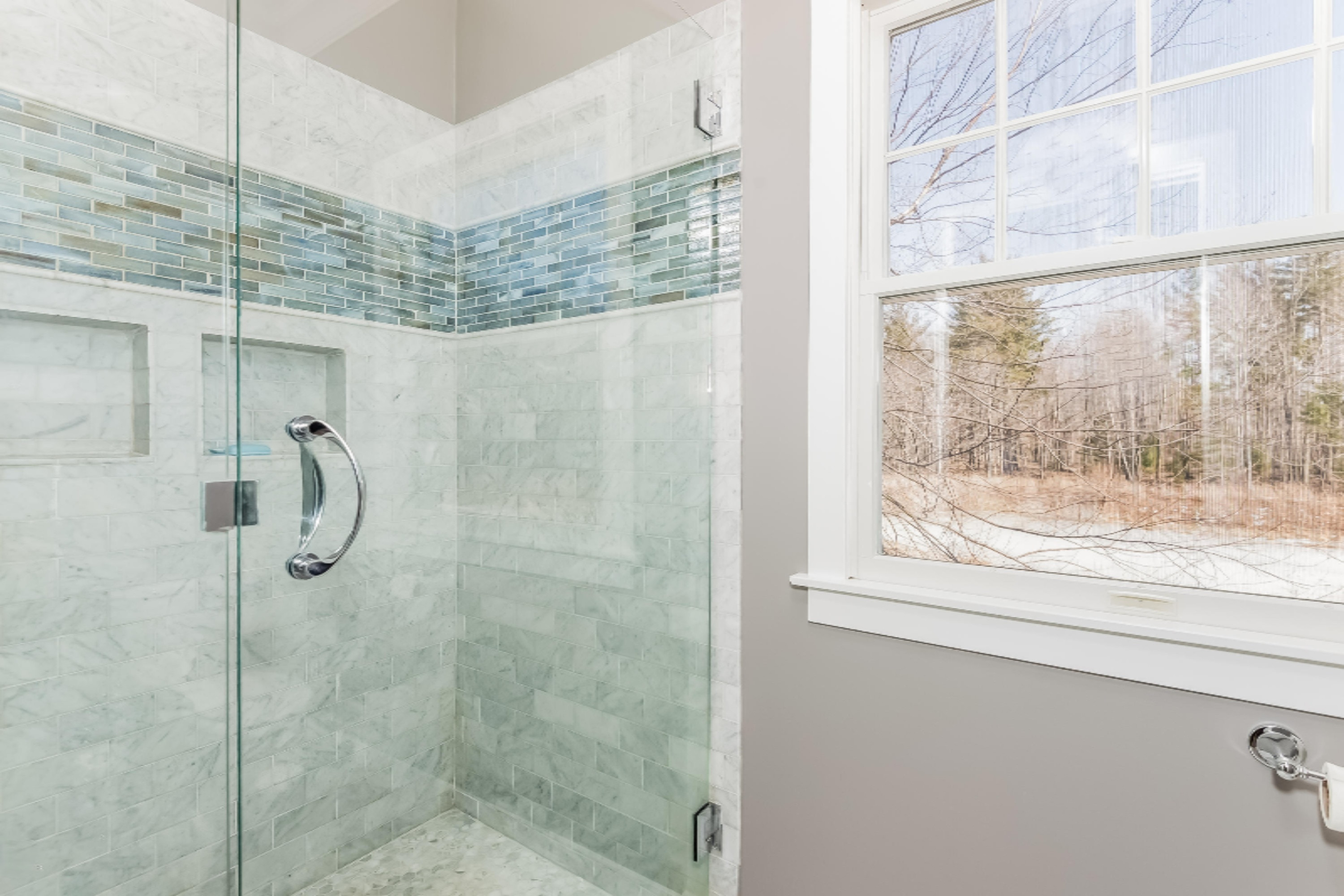 16099 Surrey Way Spring Lake, MI 49456 - Photo 25 of 60 025-Master_Bathroom-2397607-large - Copy