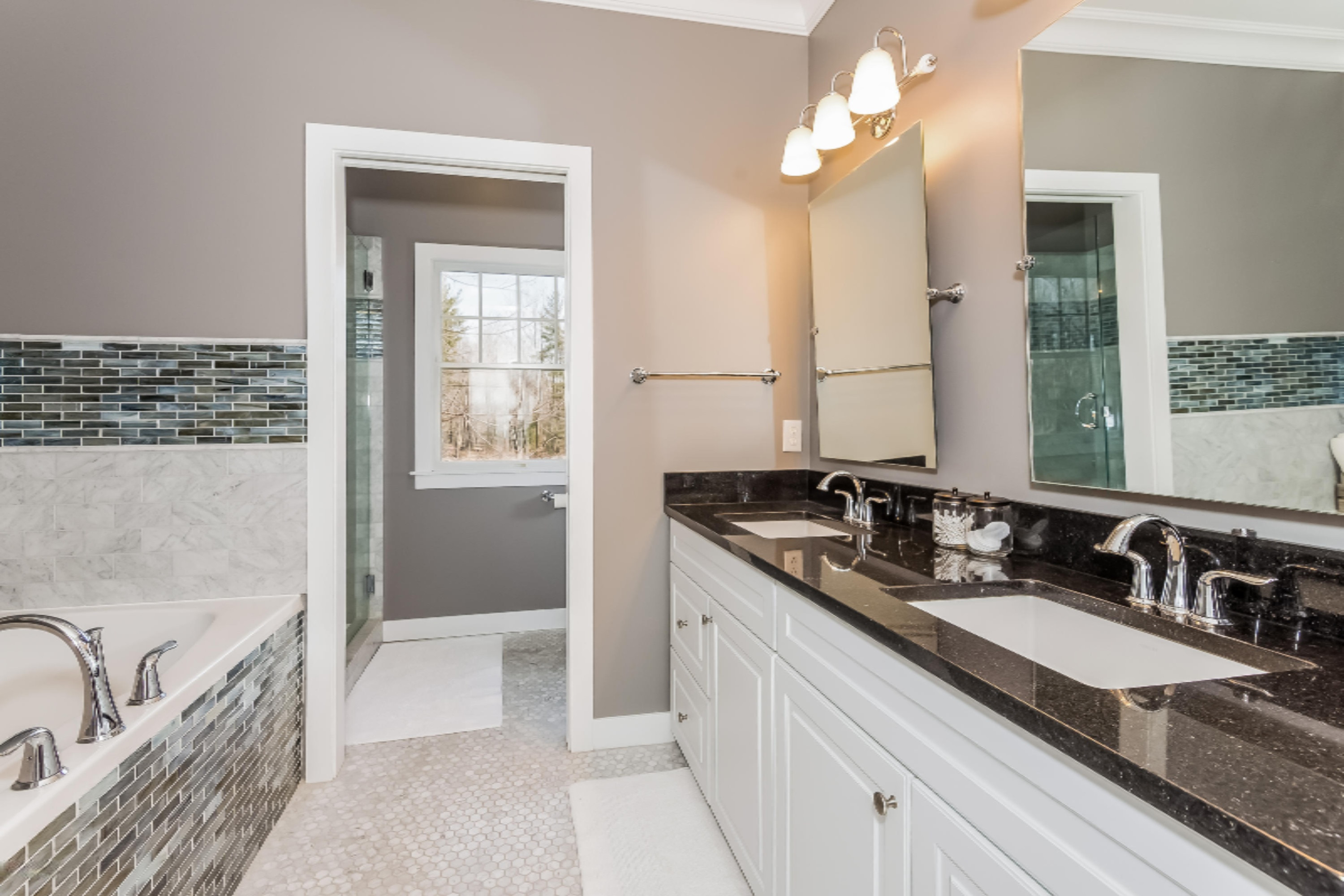 16099 Surrey Way Spring Lake, MI 49456 - Photo 26 of 60 026-Master_Bathroom-2397612-large - Copy