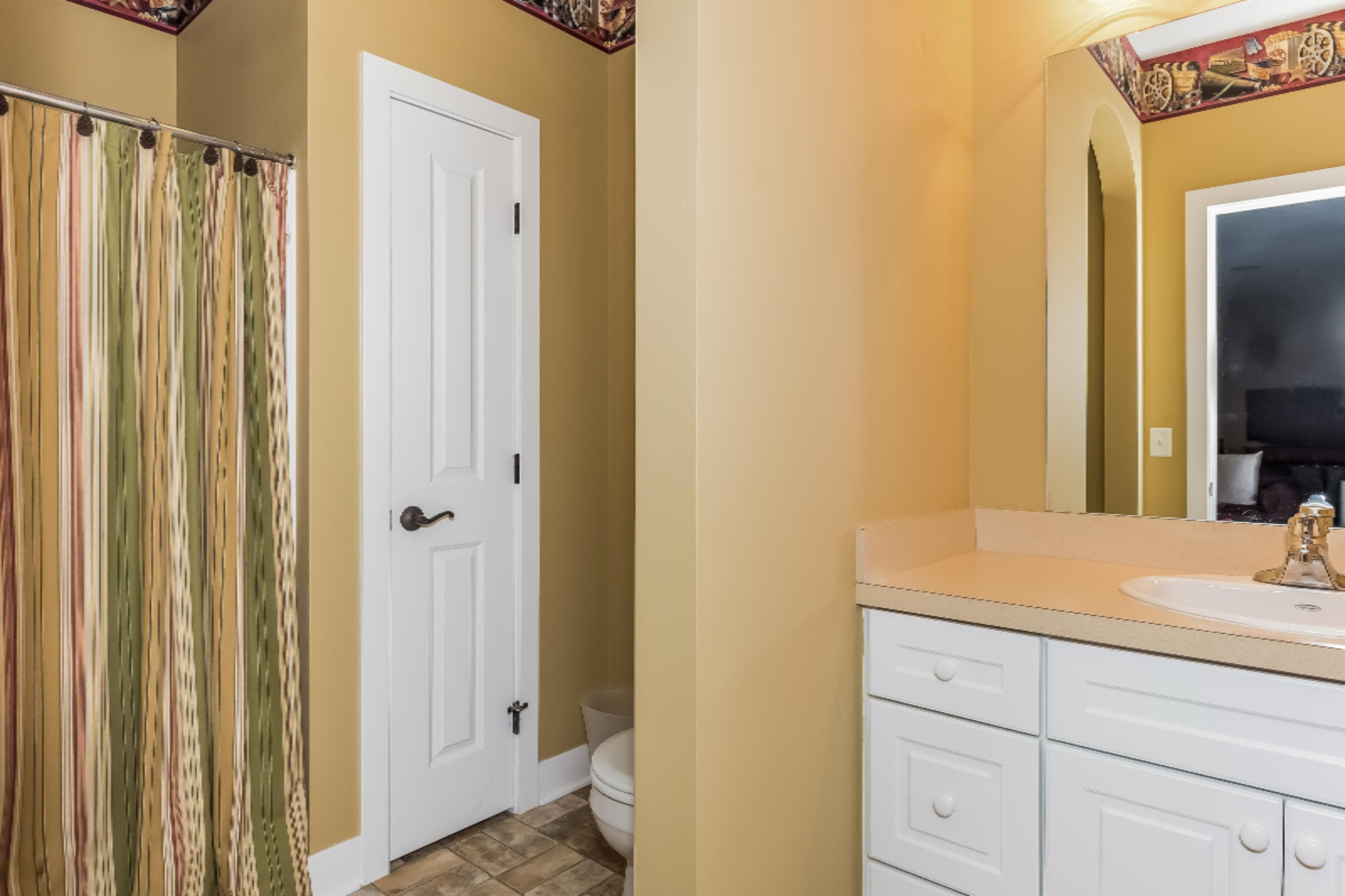 16099 Surrey Way Spring Lake, MI 49456 - Photo 47 of 60 047-Bathroom-2397632-large - Copy