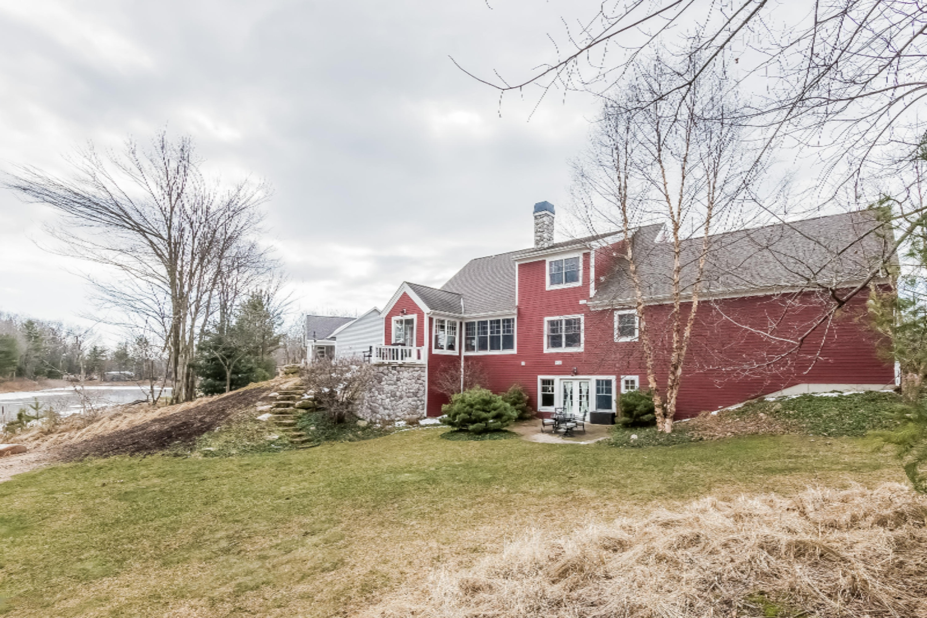 16099 Surrey Way Spring Lake, MI 49456 - Photo 50 of 60 050-Rear_View-2397637-large - Copy