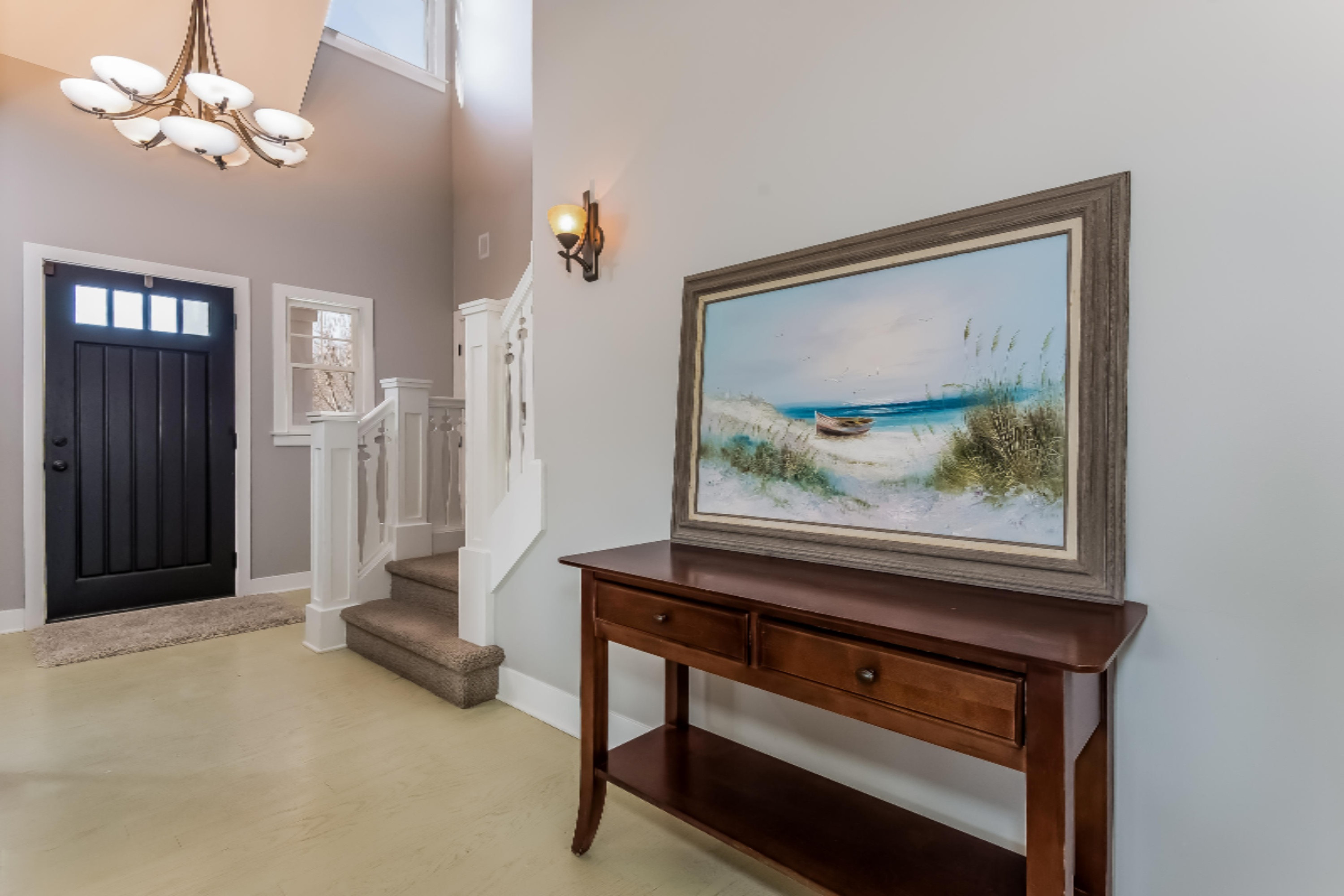 16099 Surrey Way Spring Lake, MI 49456 - Photo 5 of 60 005-Foyer-2397594-large