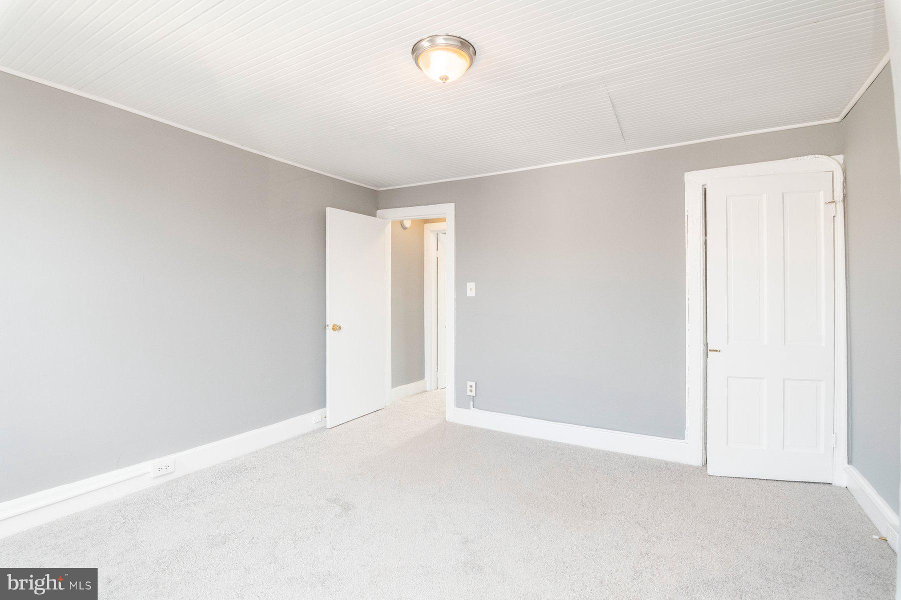 331 West 30th Street Baltimore, MD 21211 - Photo 22 of 24