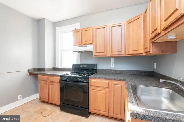 $1,700 | 331 West 30th Street, Baltimore, MD 21211