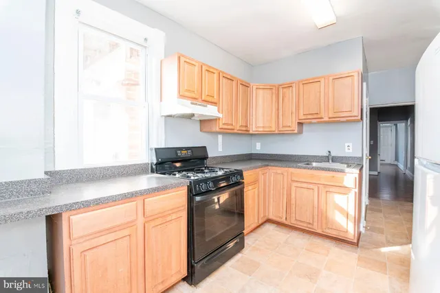 $1,700 | 331 West 30th Street, Baltimore, MD 21211