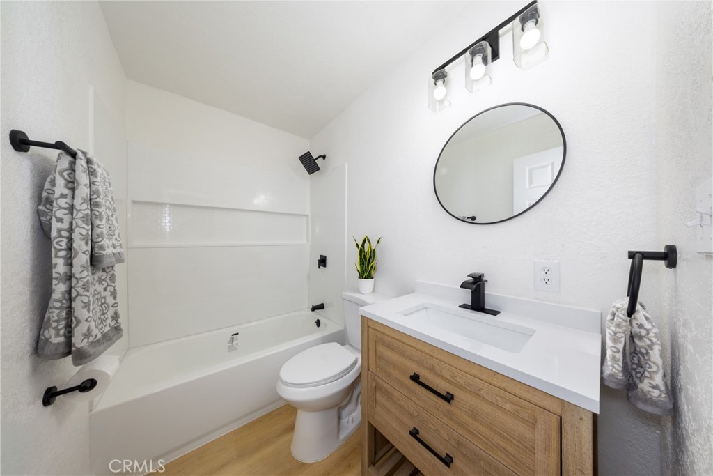 424 East 1st Street Rialto, CA 92376 - Photo 14 of 45
