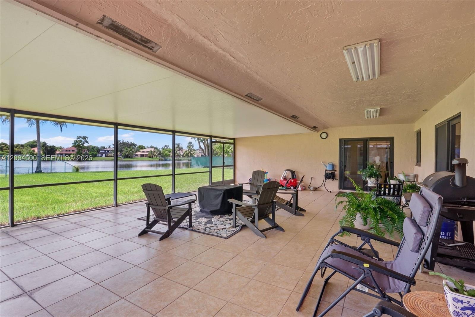 15600 Huntridge Road Davie, FL 33331 - Photo 14 of 45 Gallery Image 14