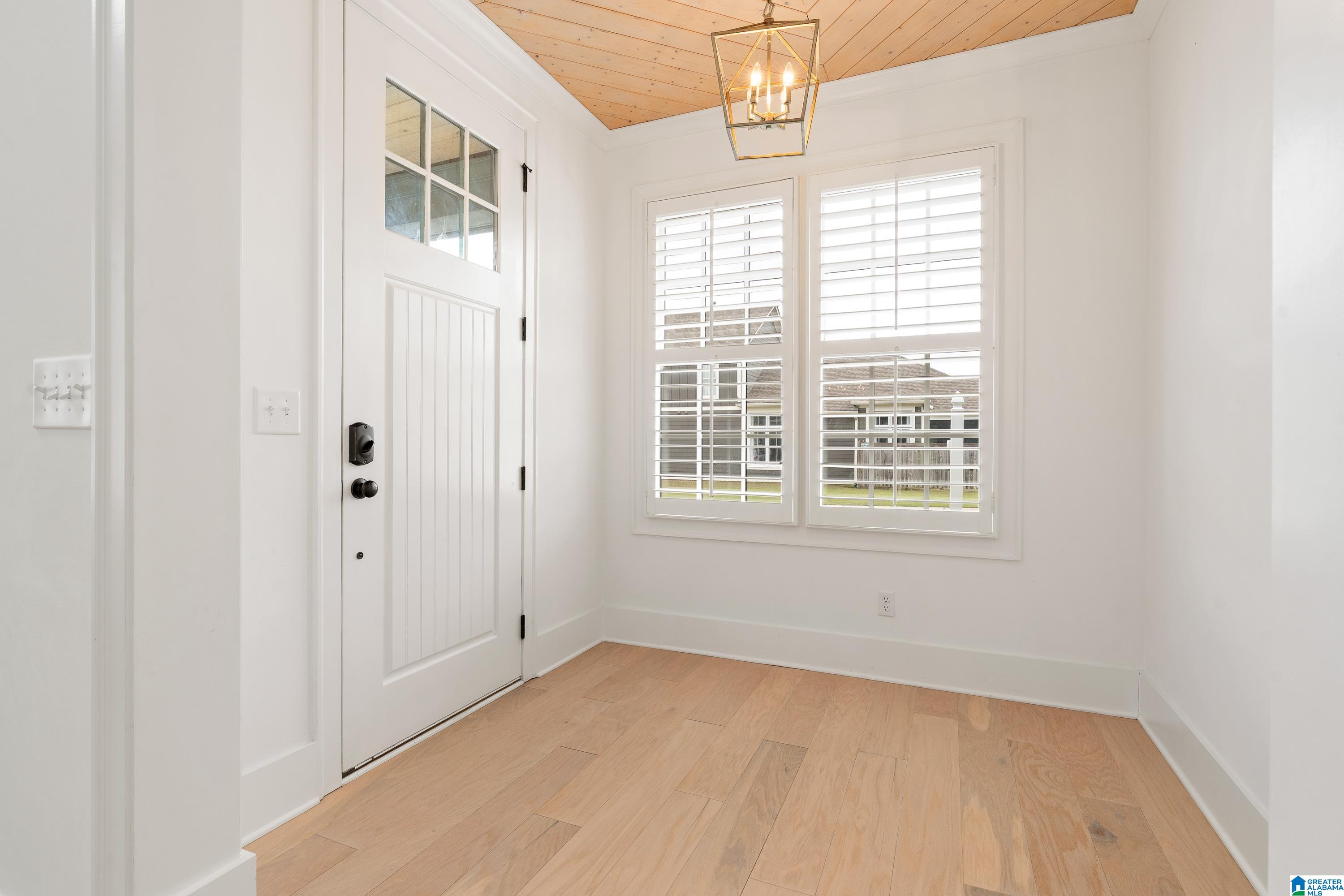 1904 Janeway Pass Birmingham, AL 35244 - Photo 2 of 48