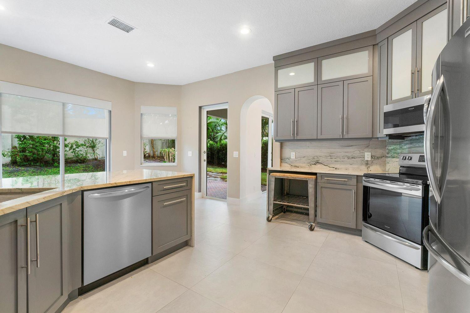 1650 Southwest 2nd Avenue Boca Raton, FL 33432 - Photo 7 of 12 Photo 8