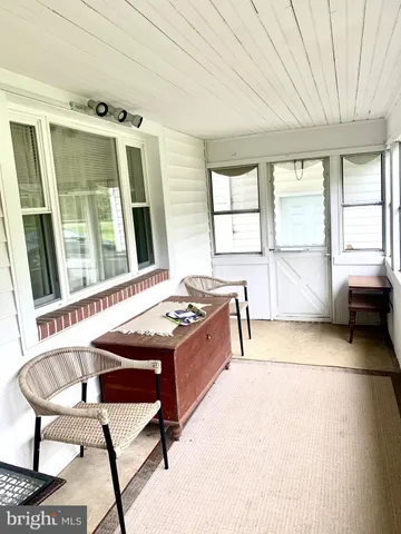 $699,999 | 832 Evanson Road, Hockessin, DE 19707