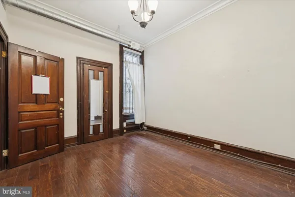 an empty room with closet