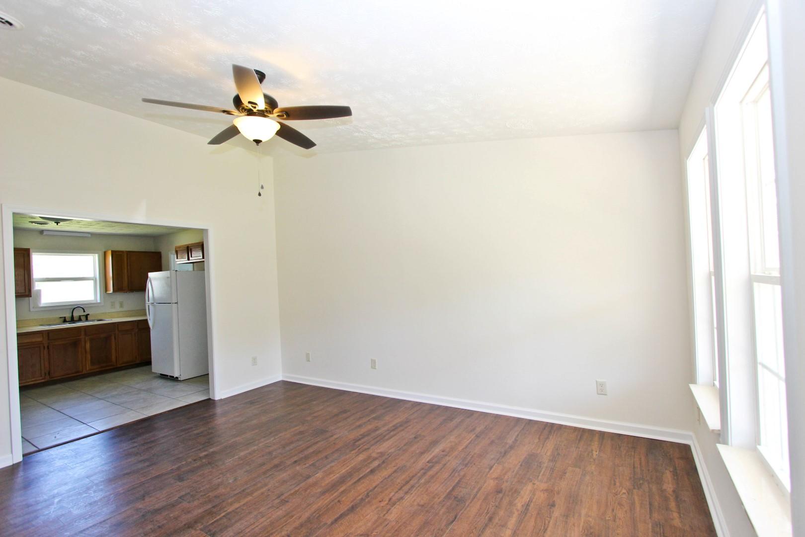 708 Warford Road Newport, TN 37821 - Photo 15 of 34 IMG_4439