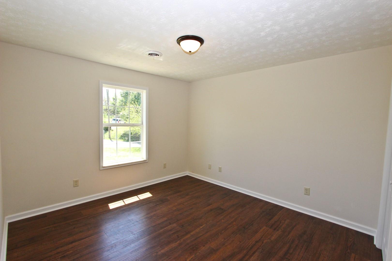 708 Warford Road Newport, TN 37821 - Photo 21 of 34 IMG_4456