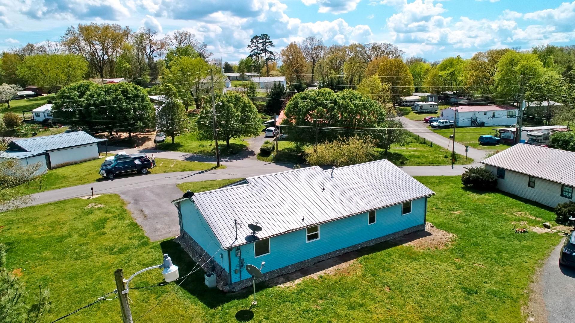 708 Warford Road Newport, TN 37821 - Photo 5 of 34 DJI_0007