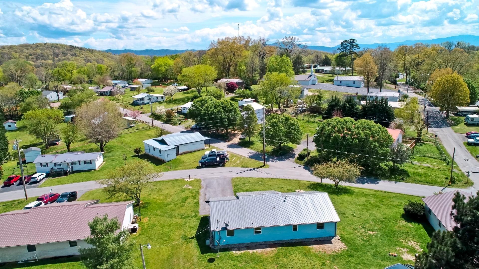 708 Warford Road Newport, TN 37821 - Photo 6 of 34 DJI_0008