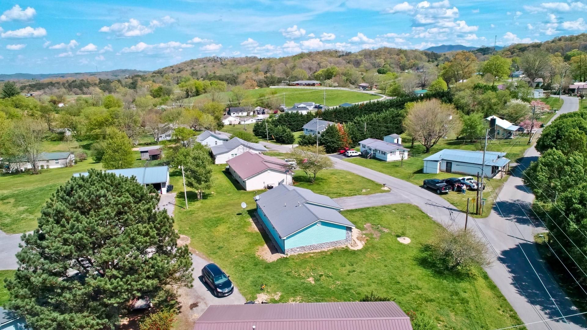 708 Warford Road Newport, TN 37821 - Photo 7 of 34 DJI_0009