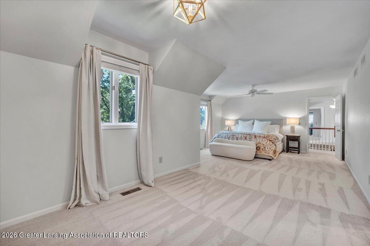 1352 Foxcroft Road East Lansing, MI 48823 - Photo 23 of 61 20-DSC01017