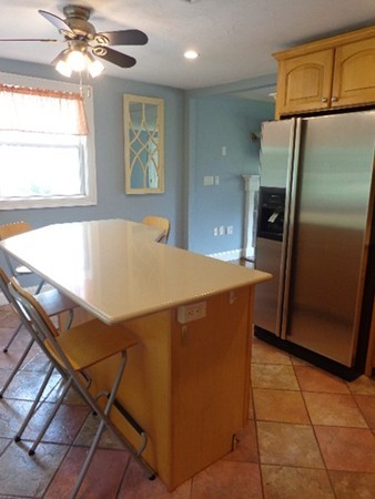 80 Josh Gray Road Rockland, MA 02370 - Photo 4 of 30 Gallery Image 4