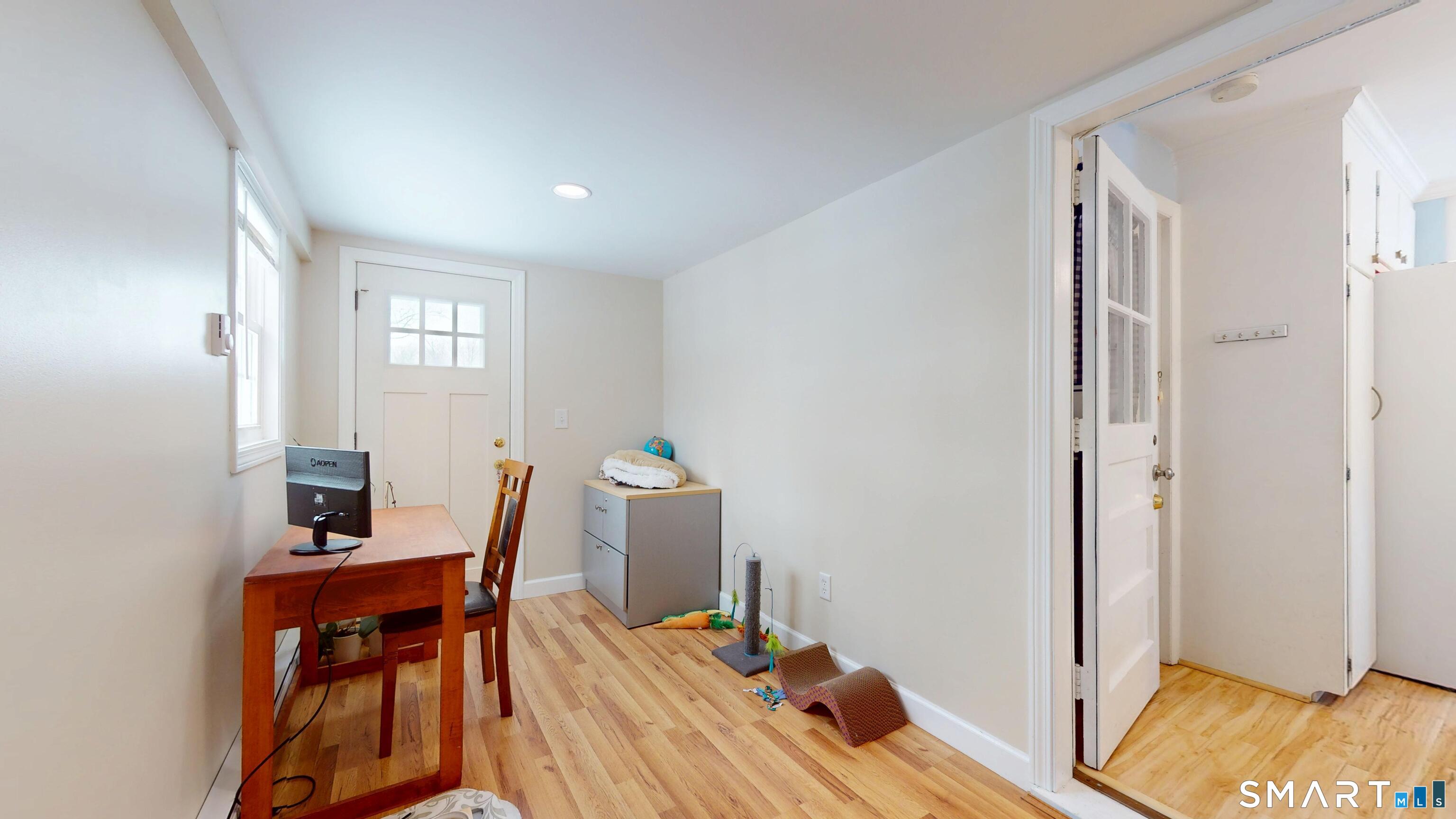 33 Olney Road Wethersfield, CT 06109 - Photo 17 of 27