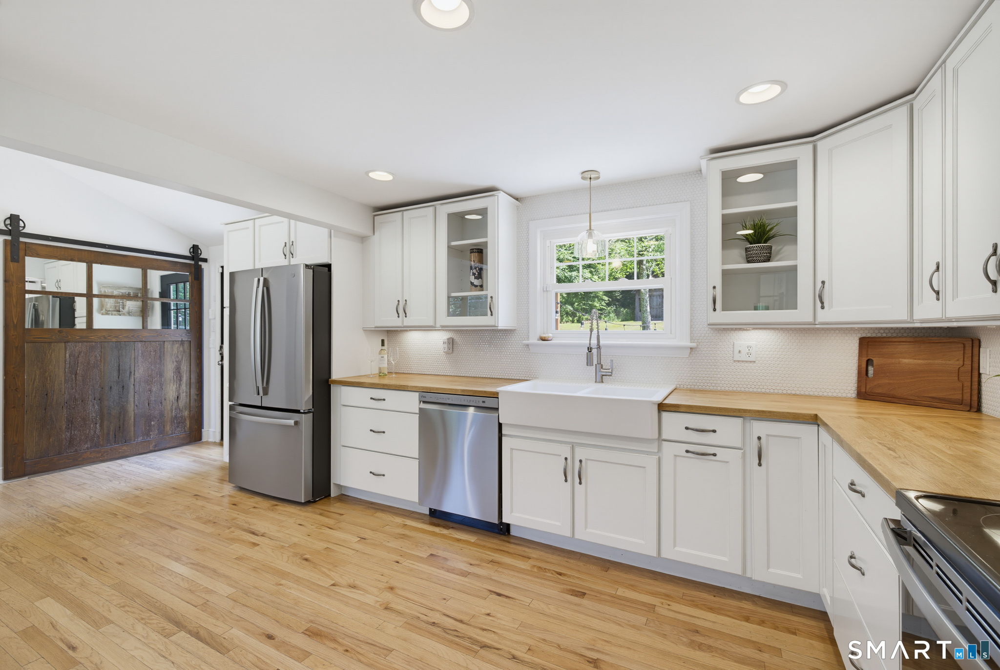 68 Sandy Beach Road Ellington, CT 06029 - Photo 10 of 39