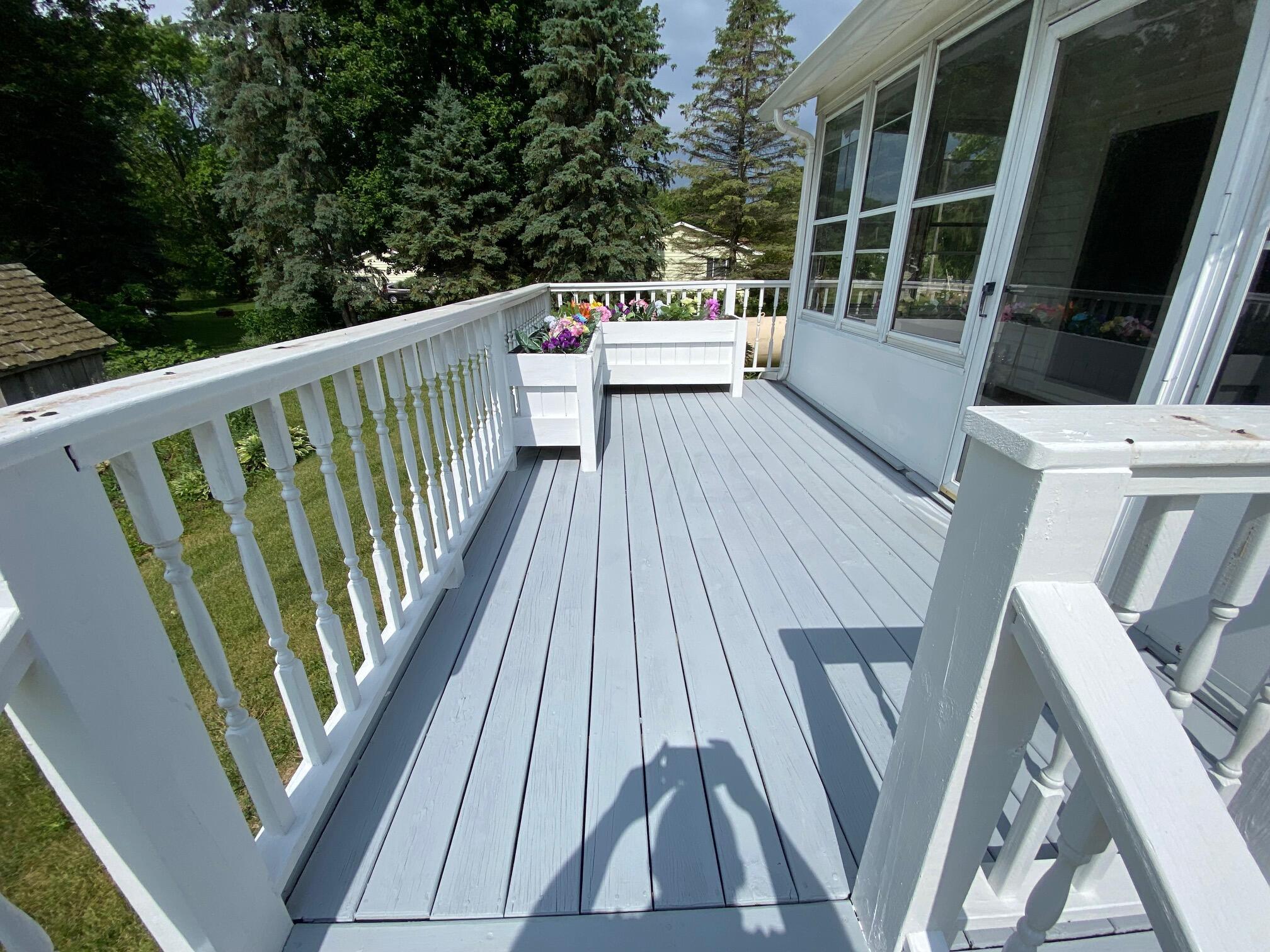 4037 Radnor Road Radnor, OH 43066 - Photo 6 of 45 Radnor Deck 2