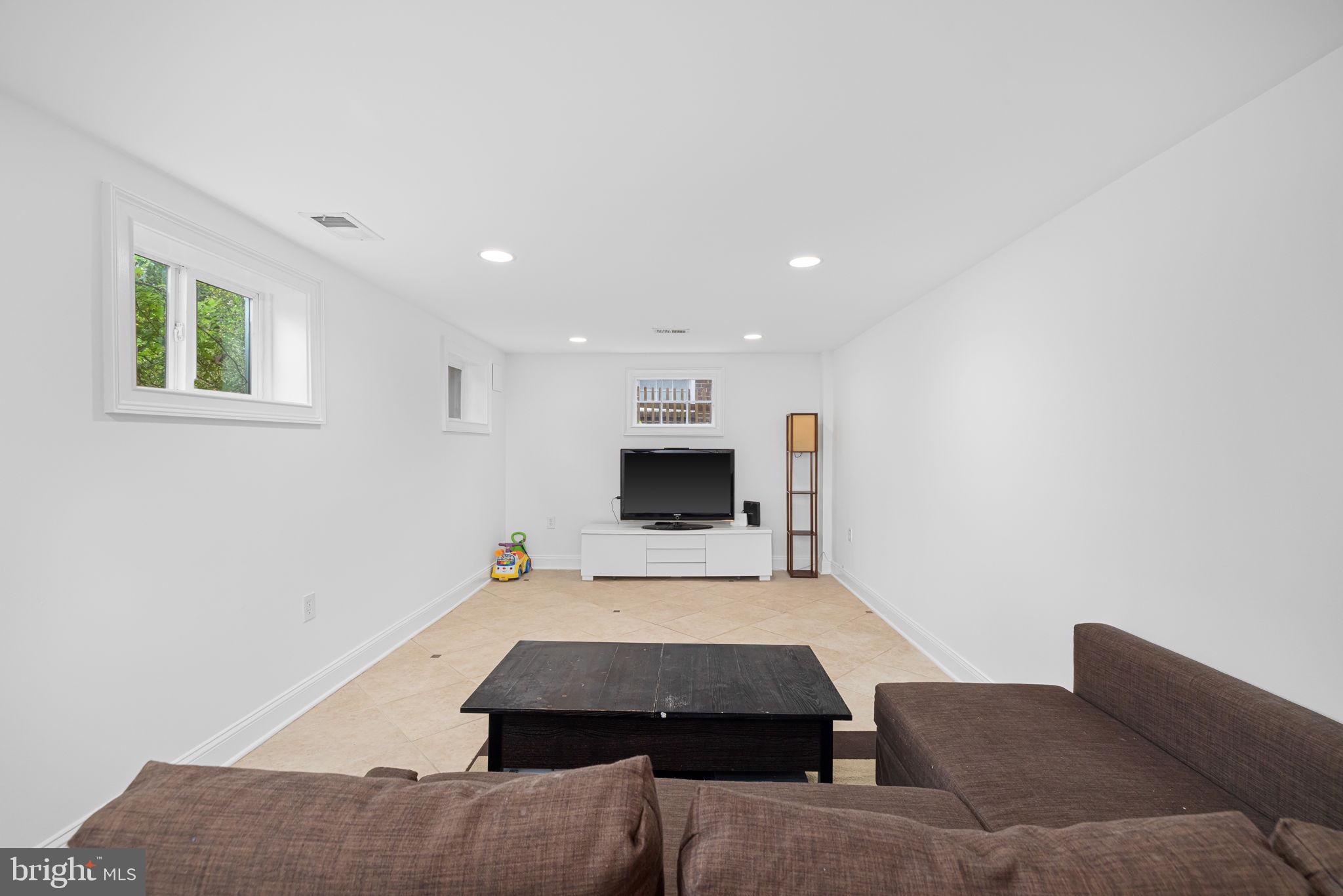 4204 13th Place Northeast Washington, DC 20017 - Photo 28 of 43