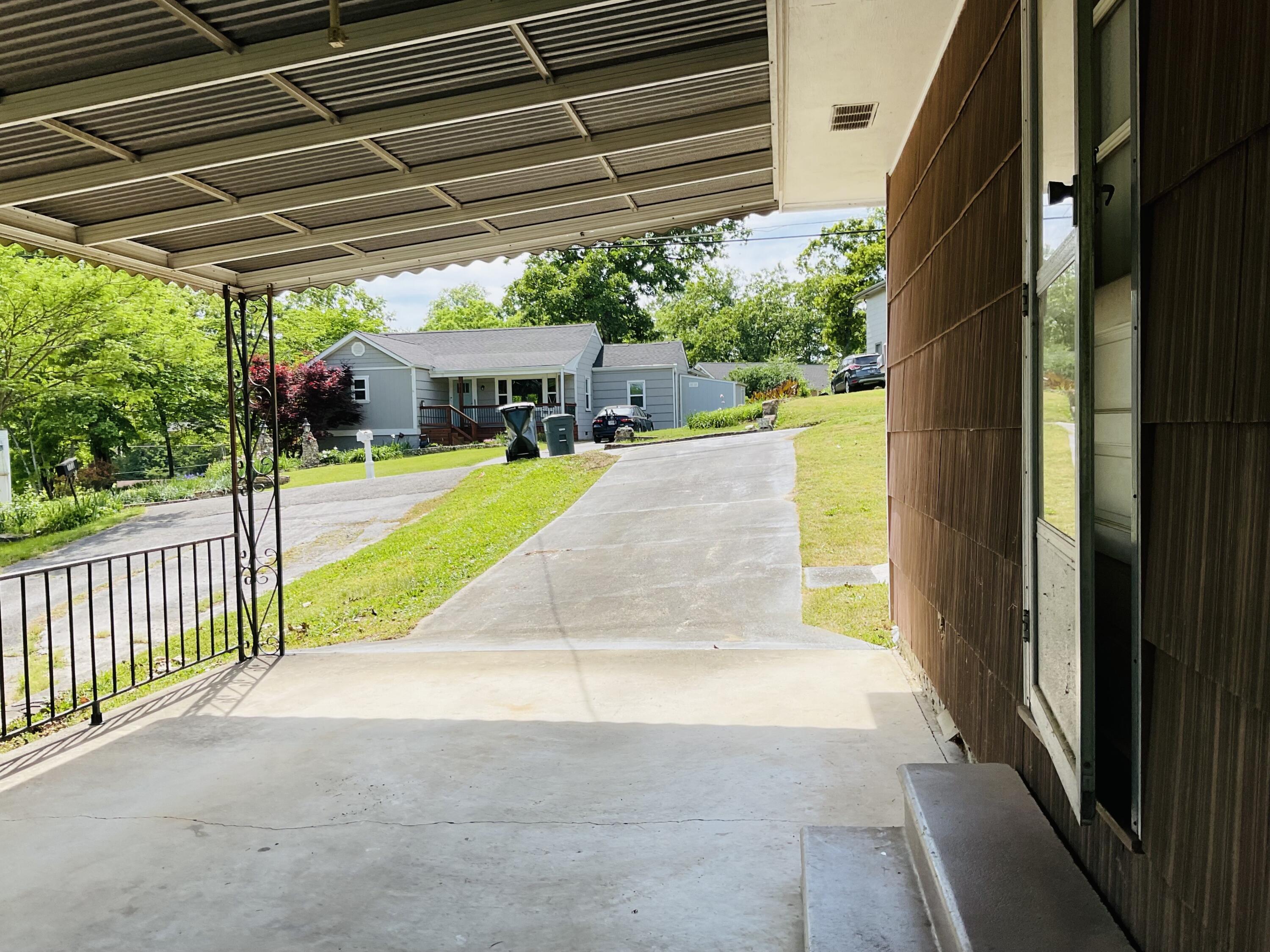 767 Mauldeth Road Chattanooga, TN 37415 - Photo 4 of 21 IMG_0509