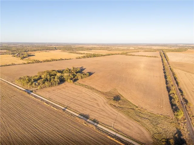 $868,500 | 0 Virginia Road, Kincaid, KS 66039