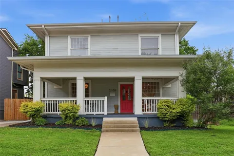 $575,000 | 2108 Washington Avenue, Fort Worth, TX 76110