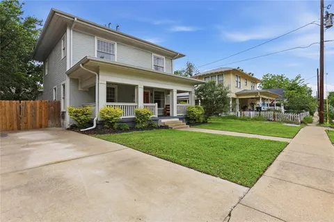$575,000 | 2108 Washington Avenue, Fort Worth, TX 76110