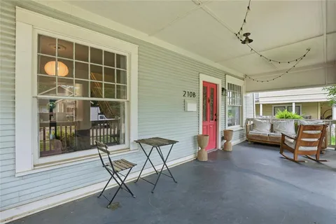 $575,000 | 2108 Washington Avenue, Fort Worth, TX 76110