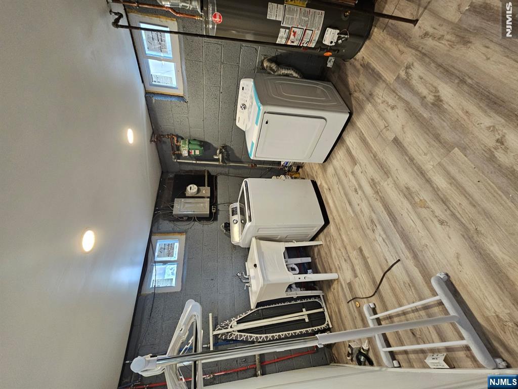 71 State Highway Edgewater, NJ 07020 - Photo 12 of 15