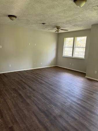 $1,450 | 1208 Glendale Street, Dayton, TX 77535