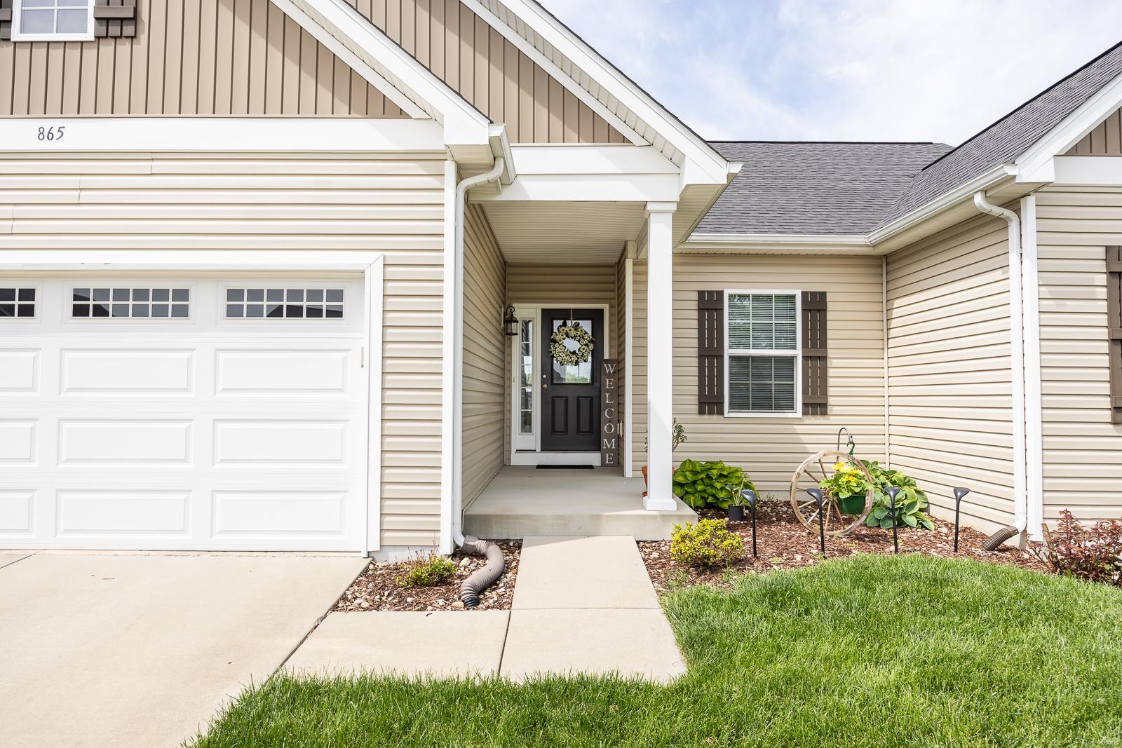 865 Bluff Ridge Lane Shiloh, IL 62221 - Photo 2 of 24